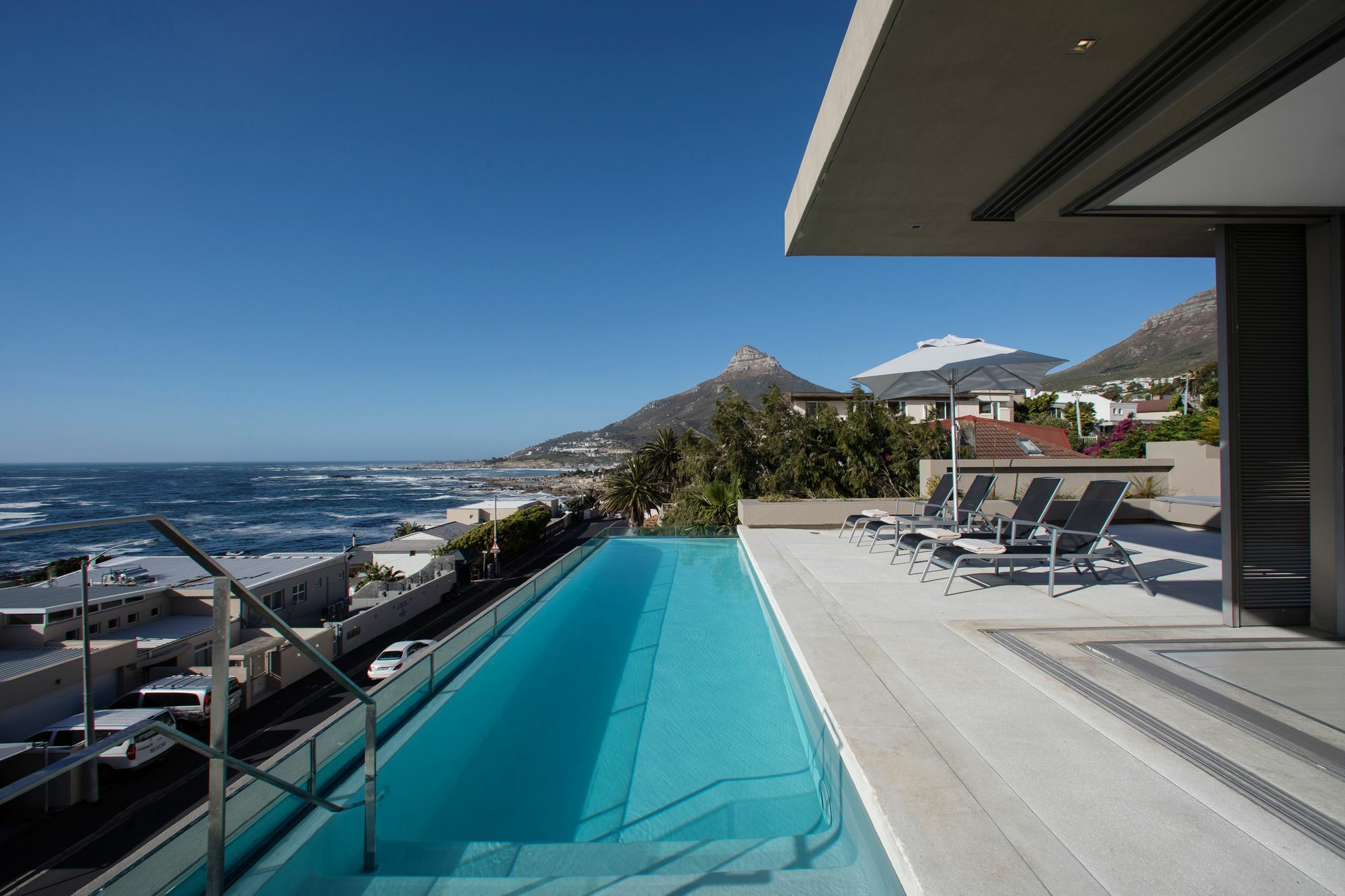 Blue Views Penthouse Beachfront Apartment With Pool Cape Town Luaran gambar