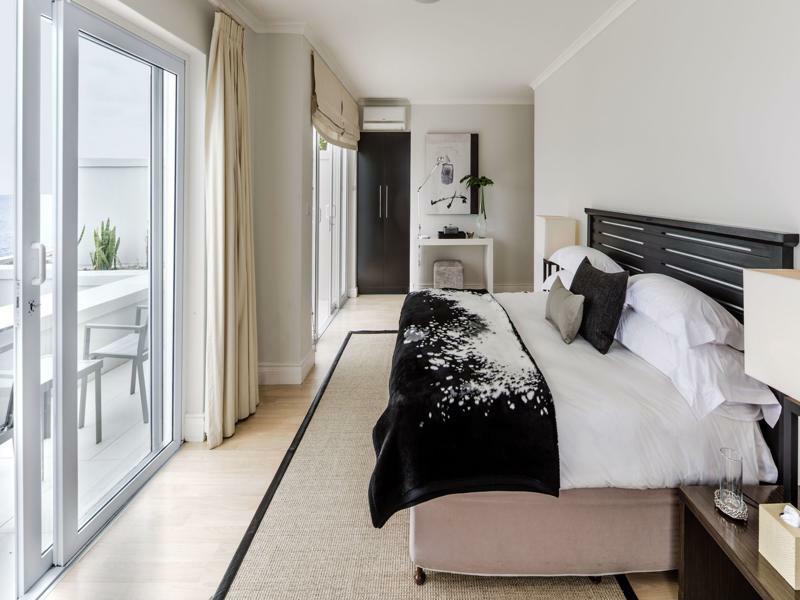 Blue Views Penthouse Beachfront Apartment With Pool Cape Town Luaran gambar